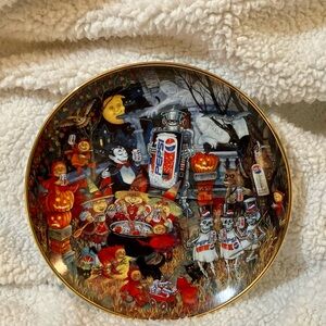 “A Pepsi-Cola Halloween” Franklin Mint Porcelain Plate